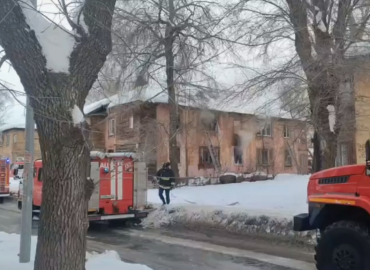 В Самаре при пожаре в жилом доме едва не сгорела 65-летняя женщина