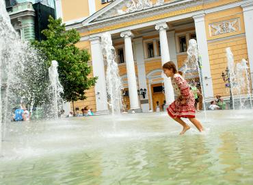 Такого не было 80 лет: синоптики пообещали небывалую жару 1 июня