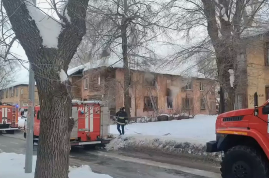 В Самаре при пожаре в жилом доме едва не сгорела 65-летняя женщина