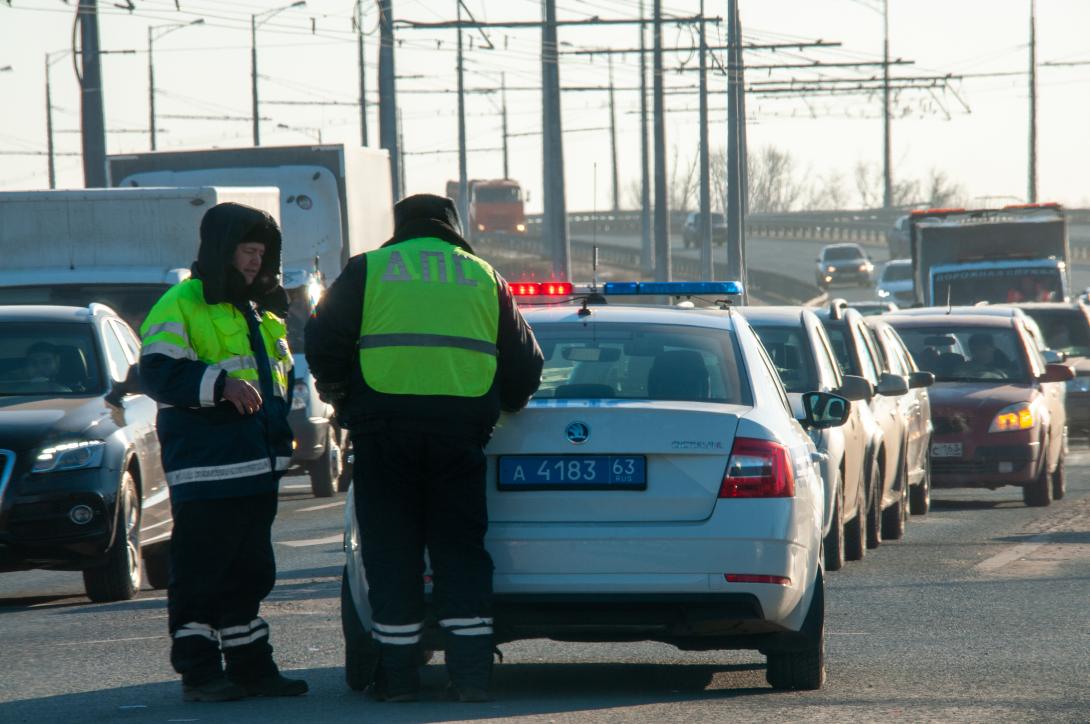 Штраф 30 тысяч: всех самарских водителей предупредили о массовых проверках с 1 июня