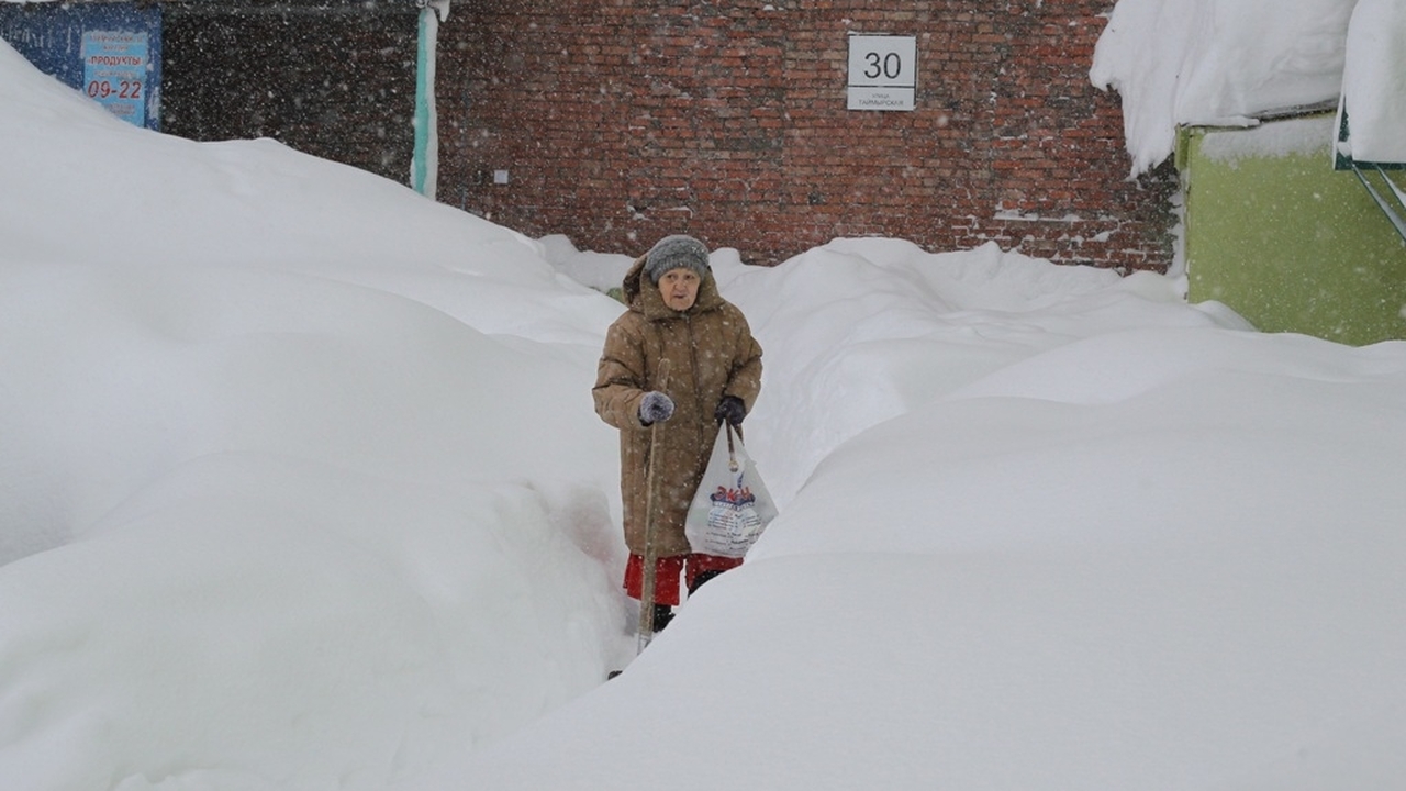 В Центральную Россию может вернуться снег из-за...