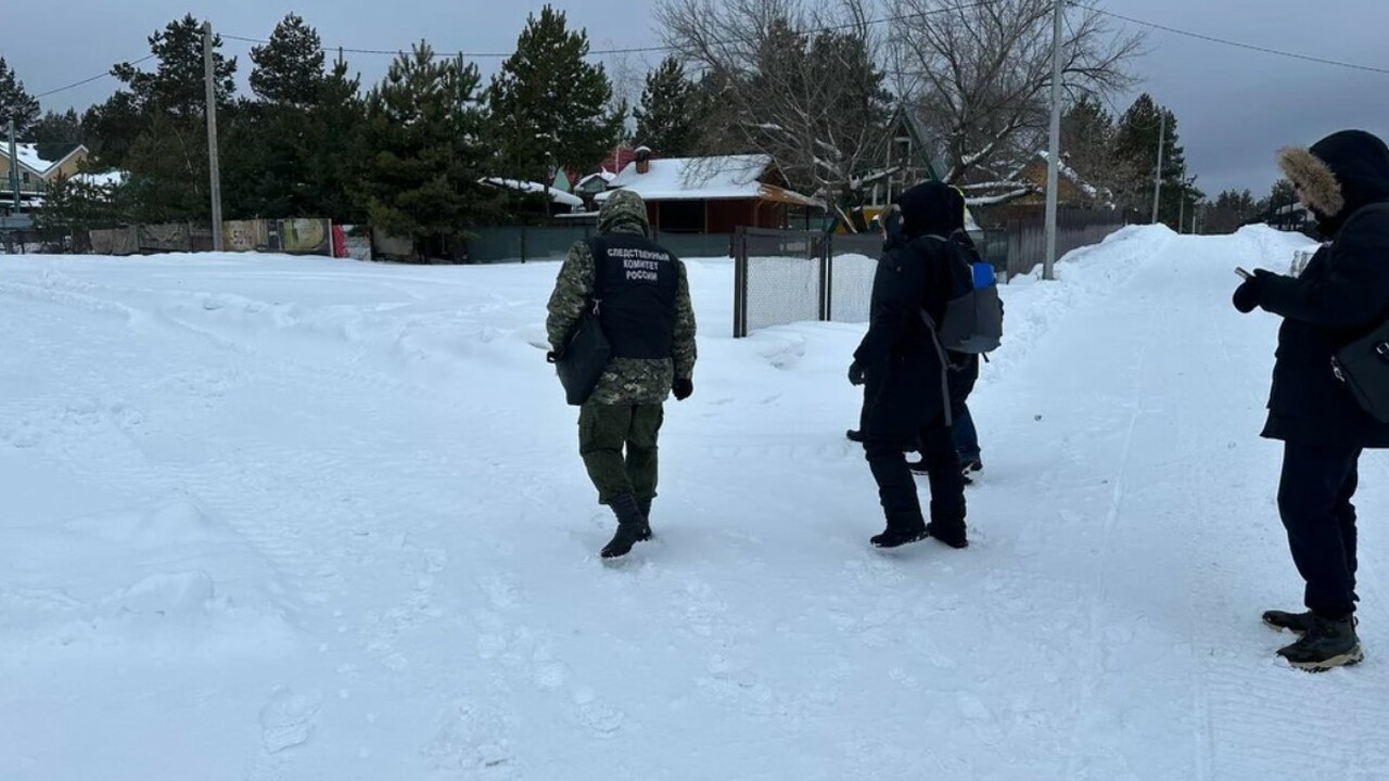 В Самаре рядом с магазином на Нагорной улице на...